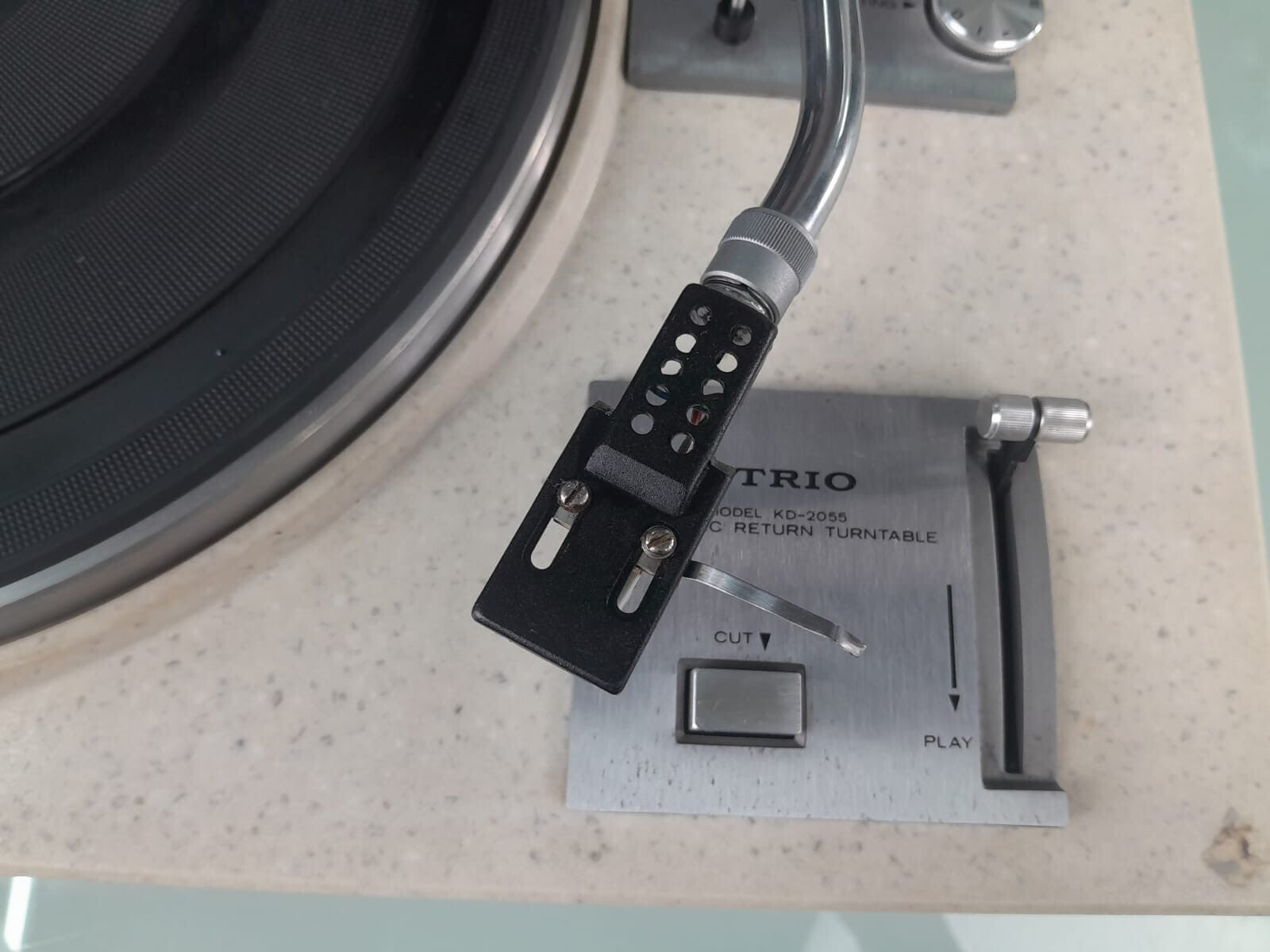 TRIO KD 2055 AUTOMATIC RETURN BELT DRIVE TURNTABLE
