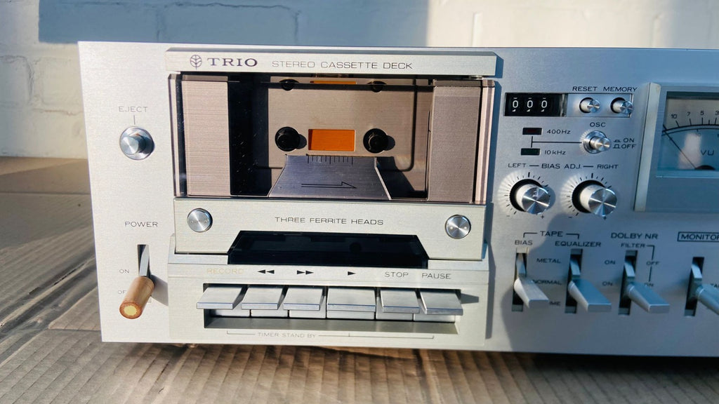 TRIO KX 1060 STEREO CASSETTE DECK