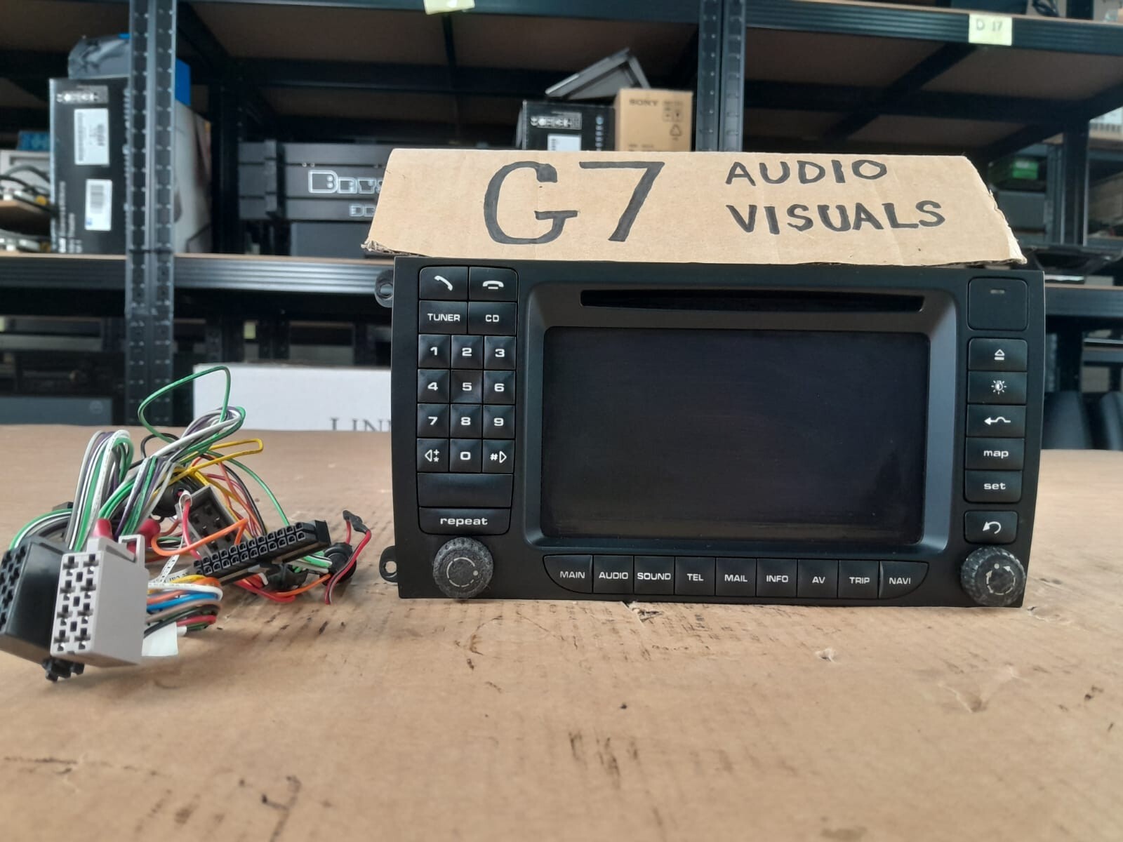 Porsche Cayenne 957 head unit telephone cd Sat Nav amplifier Harman Becker