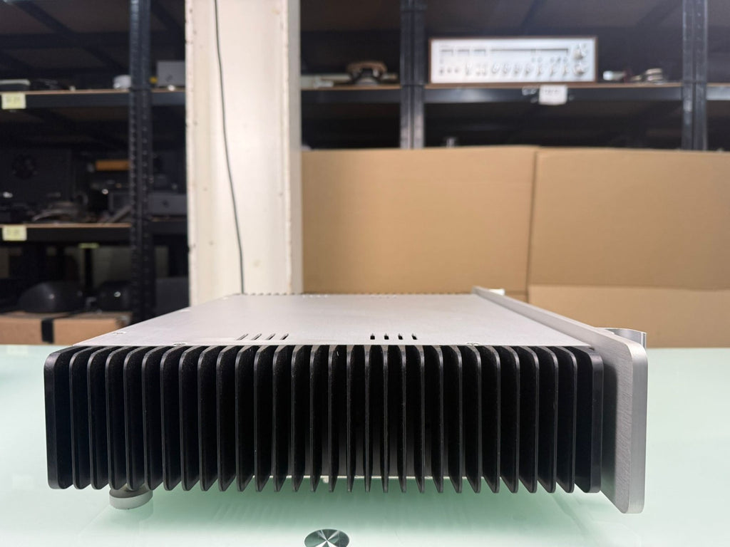 YBA 2 STEREO POWER AMPLIFIER