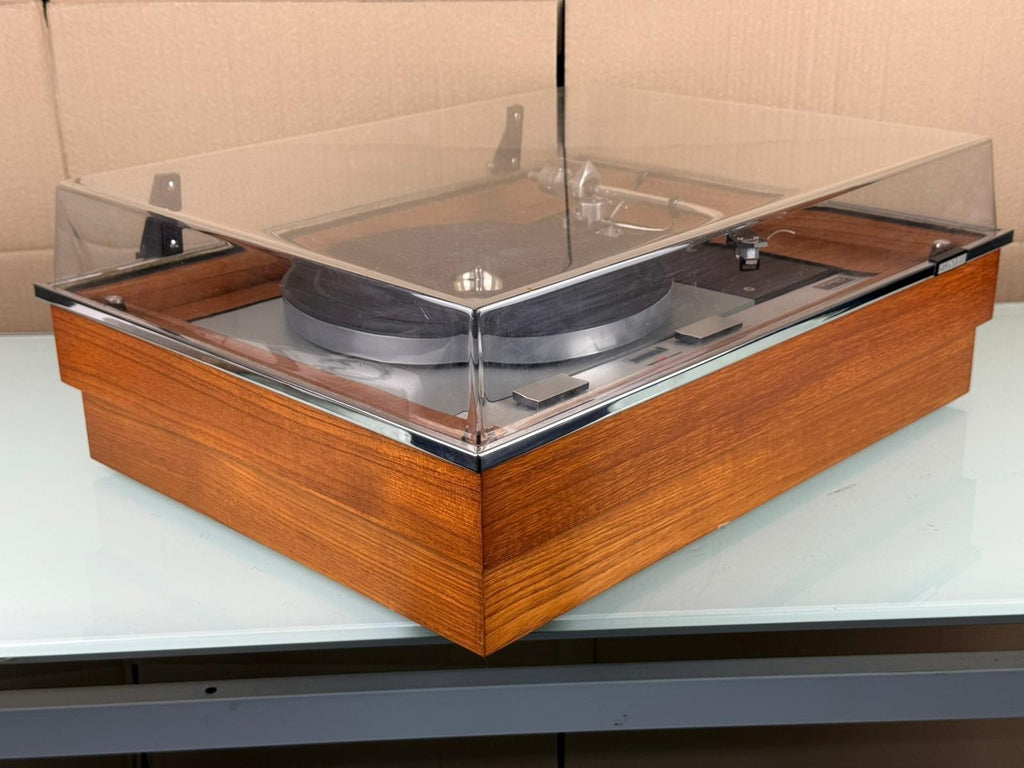 SERVICED THORENS TD 125 TURNTABLE WITH SME 3009 TONEARM