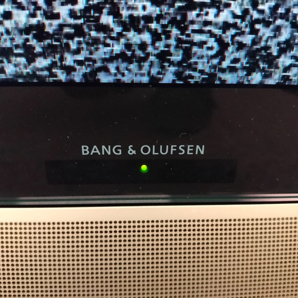 BANG & OLUFSEN B&O BEOCENTER 6 23 INCH TV