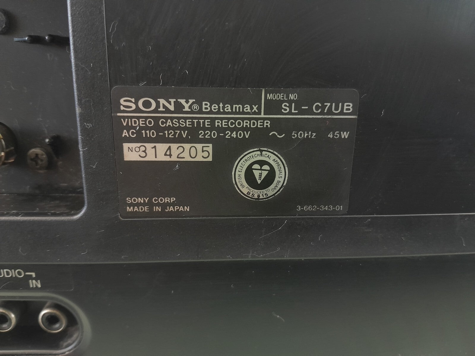 SONY SL C7 UB BETAMAX VIDEO CASSETTE RECORDER #002