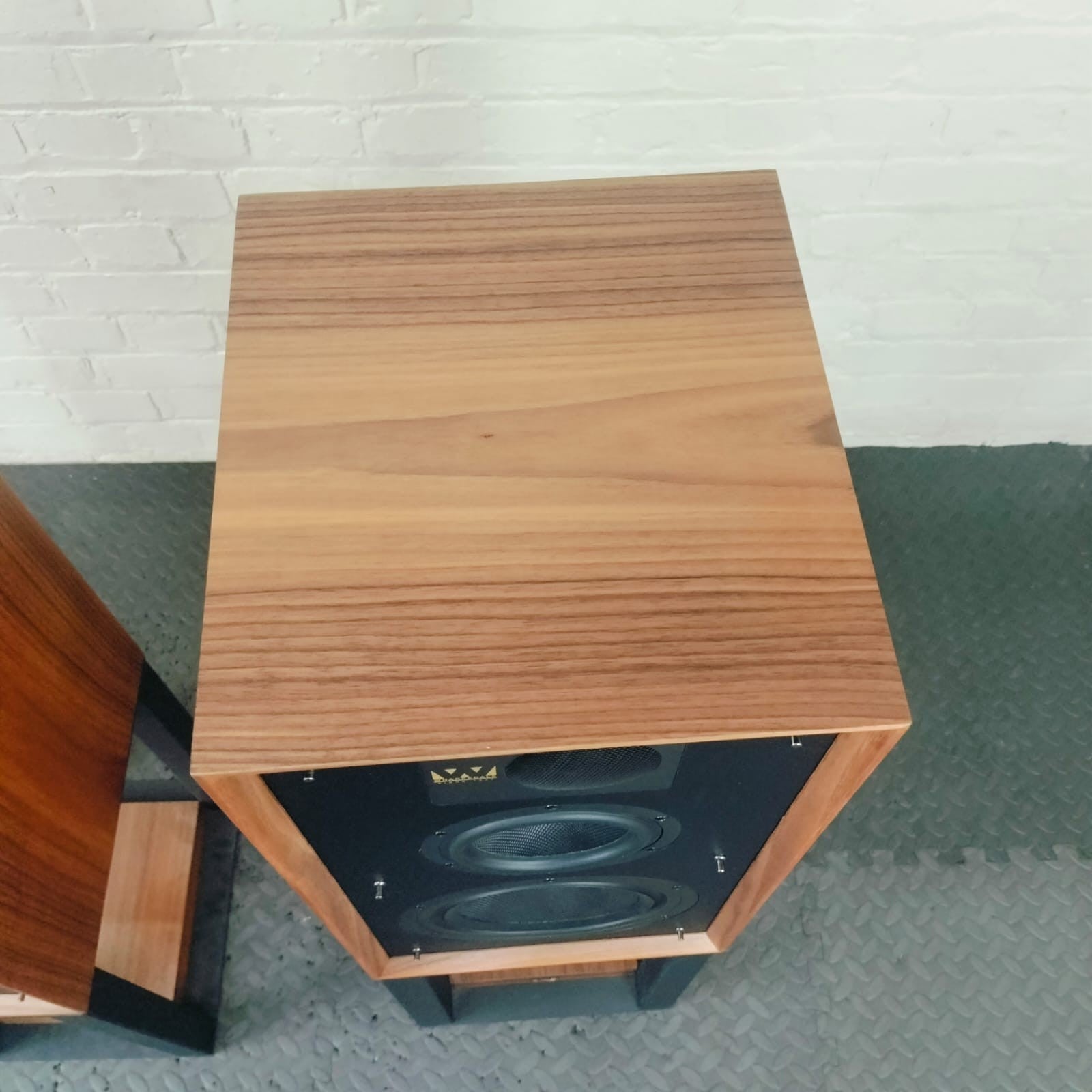 WHARFDALE LINTON HERITAGE 85TH ANNIVERSARY LIMITED EDITION SPEAKERS