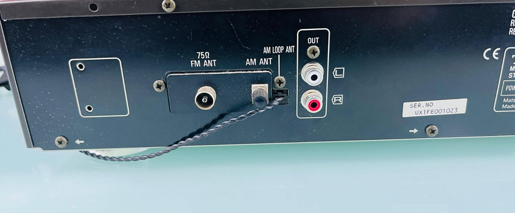 TECHNICS ST GT550 STEREO SYNTHESIZER TUNER