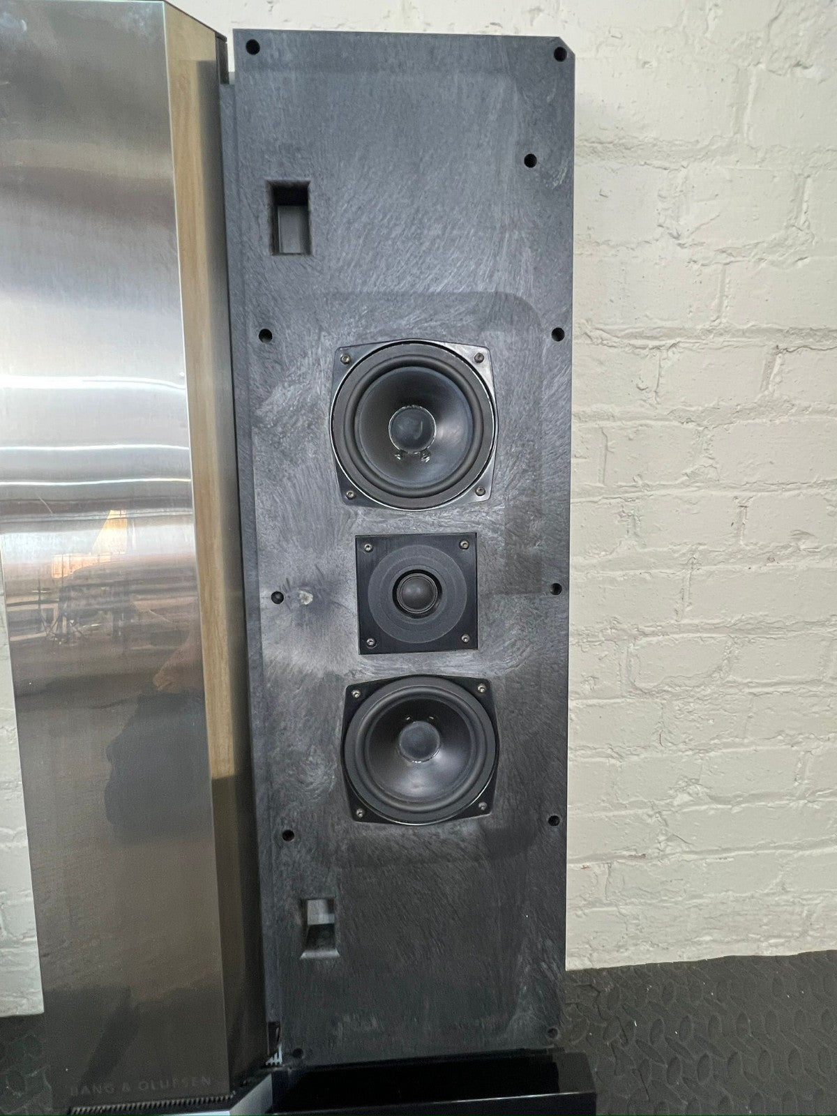 BANG & OLUFSEN B&O BEOLAB 5000 ACTIVE SPEAKERS