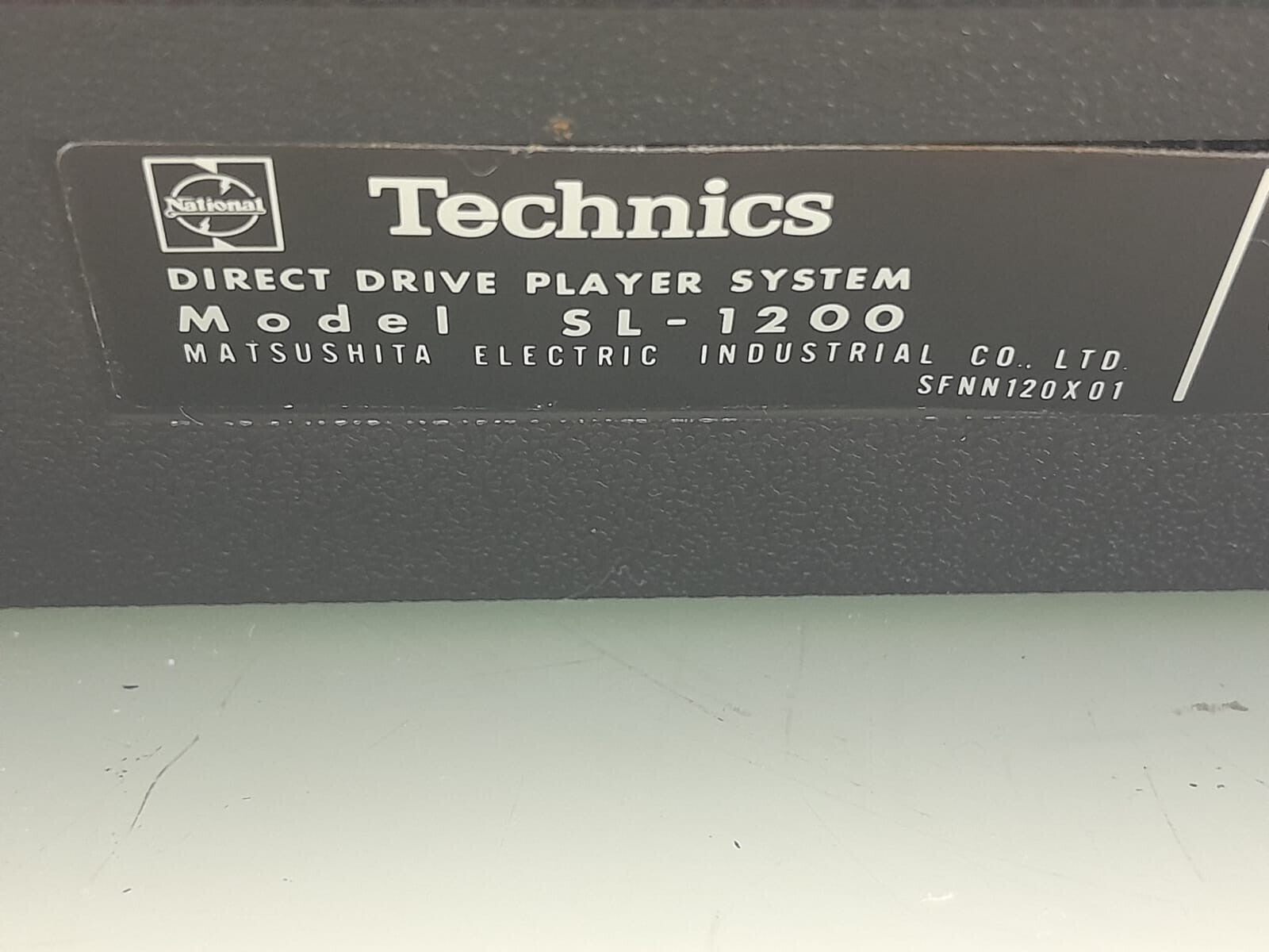 TECHNICS SL 1200 DIRECT DRIVE TURNTABLE ORTOFON M 15 E SUPER