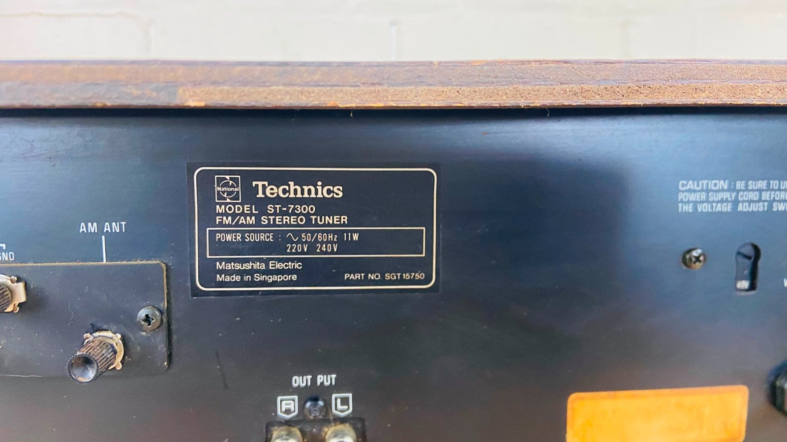 TECHNICS ST 7300 FM / AM STEREO TUNER