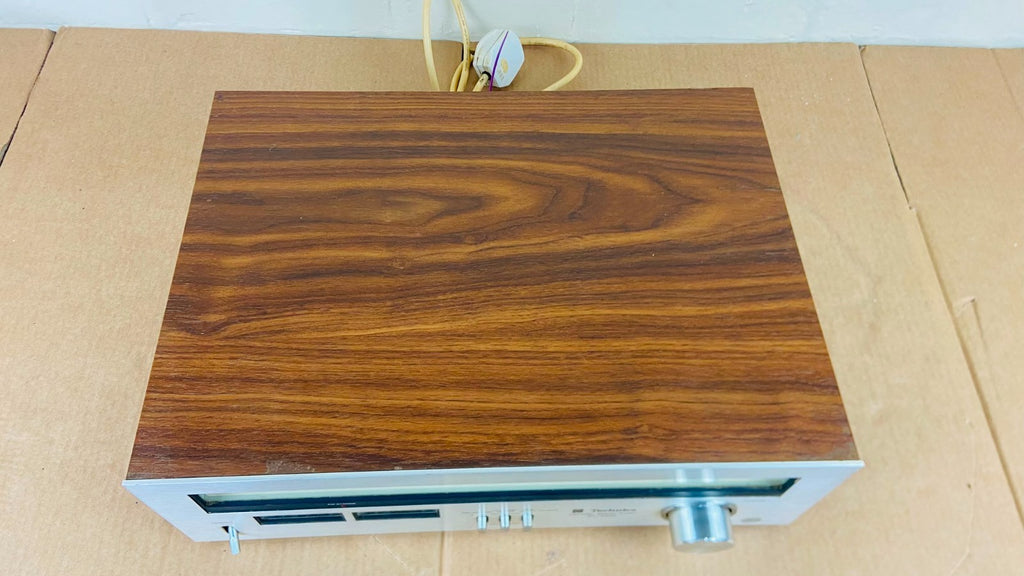 TECHNICS ST 7300 FM / AM STEREO TUNER